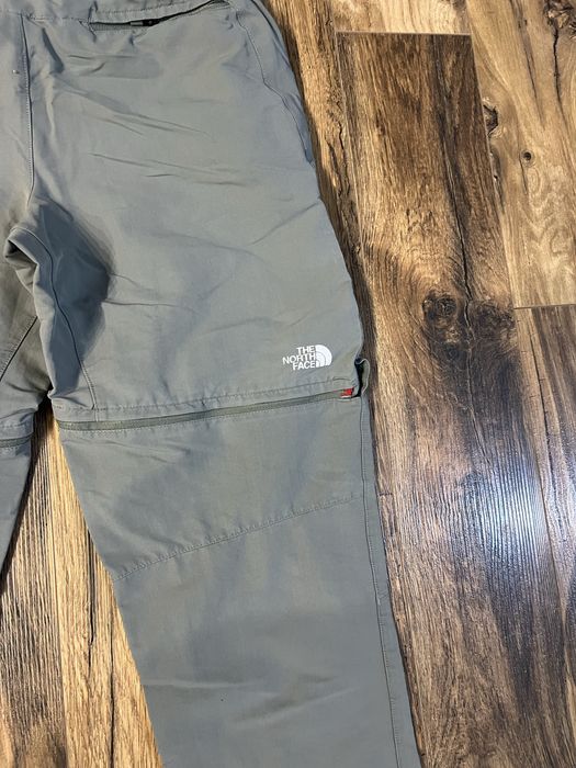 The North Face size 30