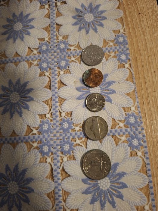 Монеты металлические