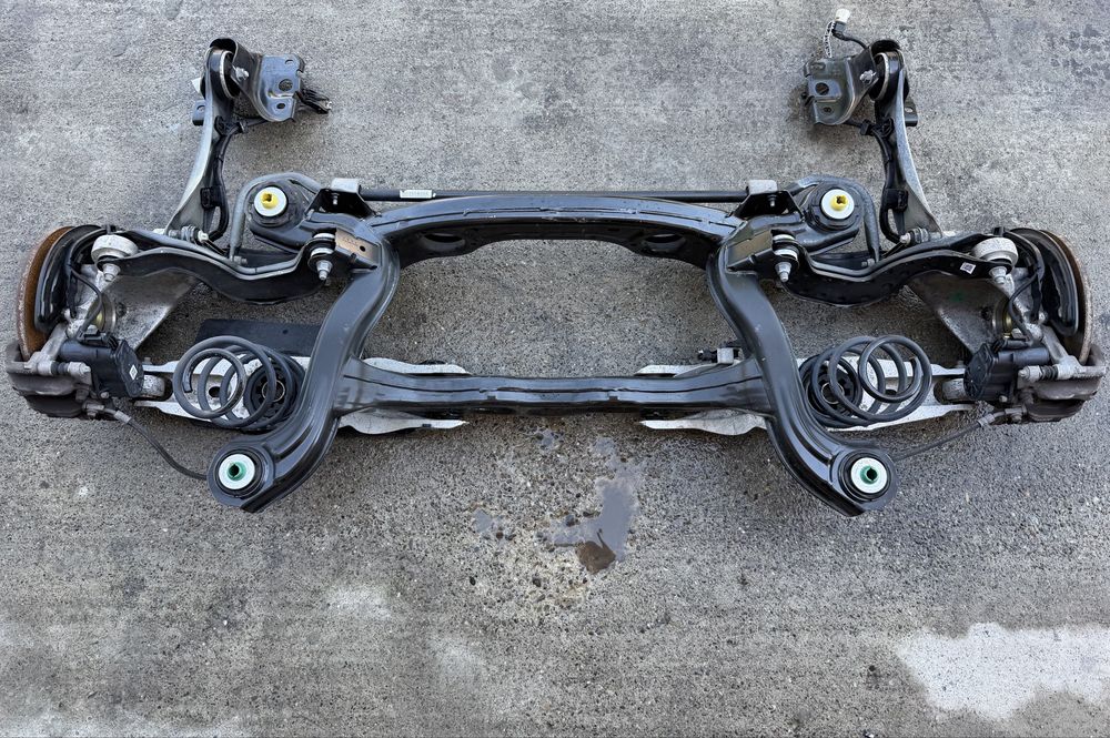 Punte spate Mercedes A W177, B W247, CLA C118, GLA H247 : 1183504200 / 2473502802