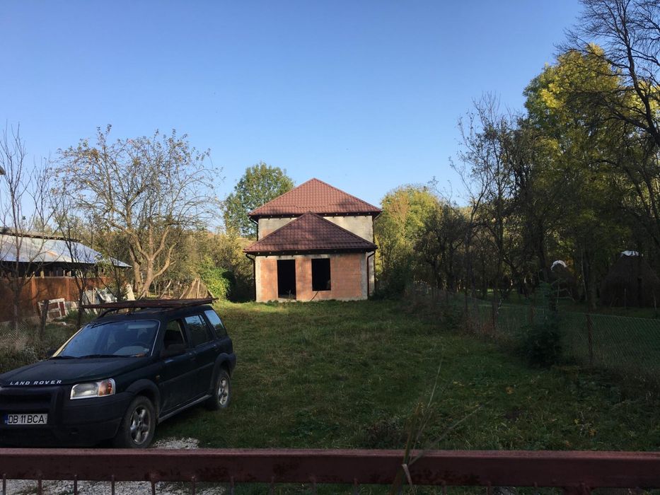 Casă la roșu 192 mp de vânzare – Runcu, Dâmbovița