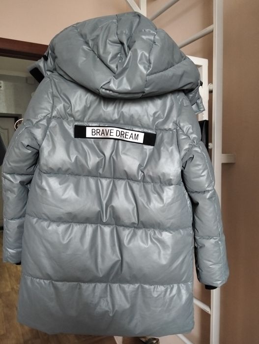 Зимняя куртка на девочку