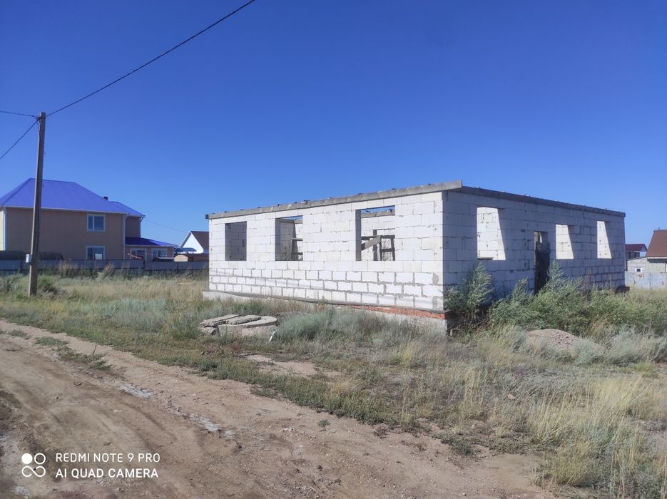 Продам недостроенный дом