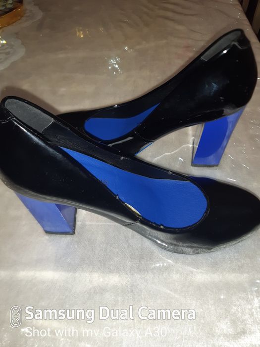 Туфли сотаман янги