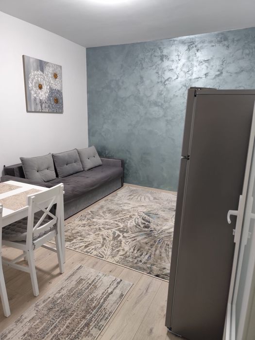 Inchiriez apartament 2 camere zona ultra centrala