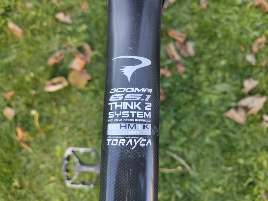 Шосеен велосипед Pinarello Dogma Carbon +  подарък калъф