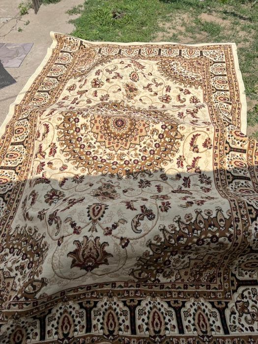 Кілем сатылады  арзан бағада