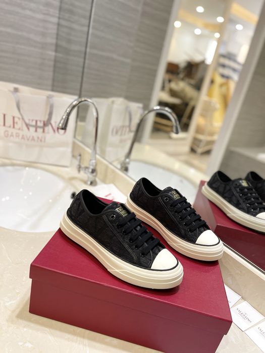 Tenesi Valentino 35-44