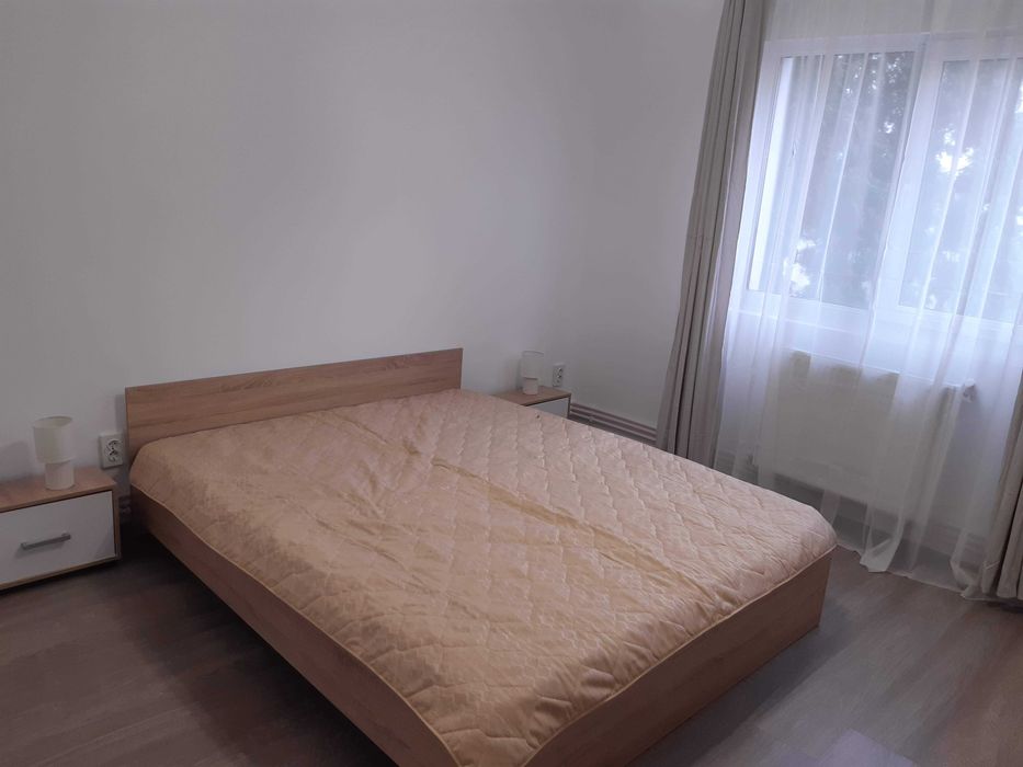 Inchiriez apartament 2 camere