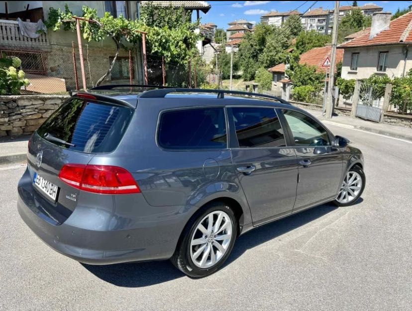 VW PASSAT 1.6 105к.с