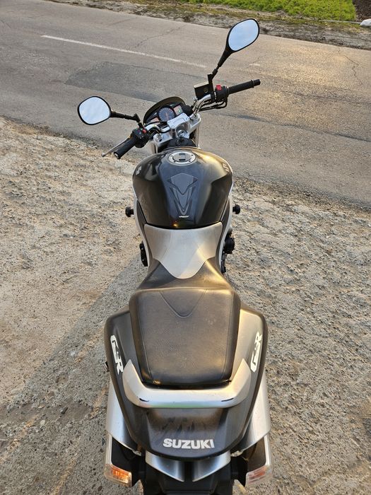 Suzuki gsr 600 ABS