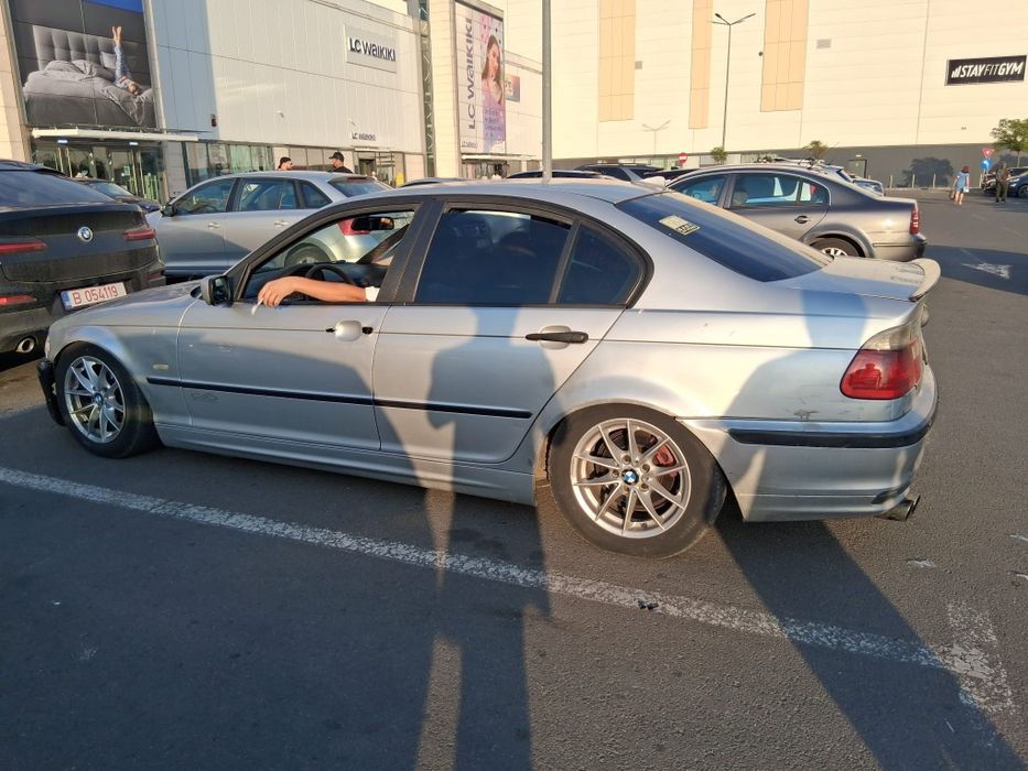Vând BMW e46 320d