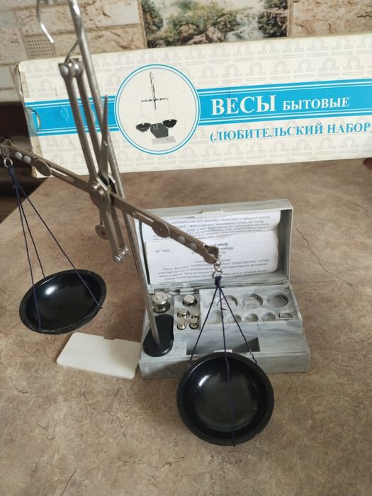 Продам весы бытовые