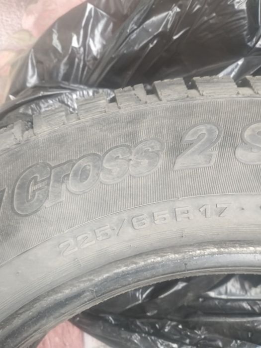 Продам шины Snow Cross 2 SUV