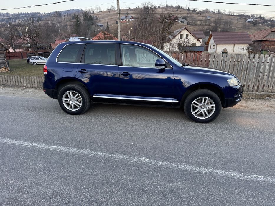 Touareg 7l 3.0 BKS  . 3599 euro fix