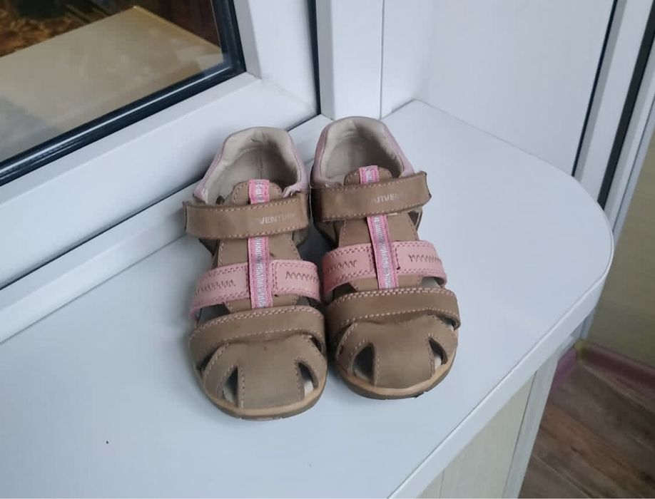 Сандали на девочку. Размер-30