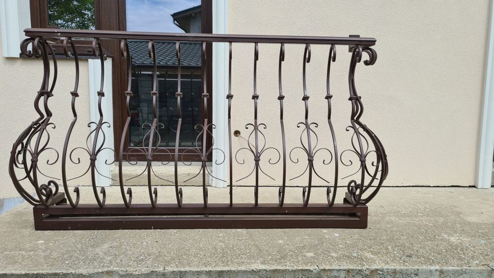 Balcoane fier forjat