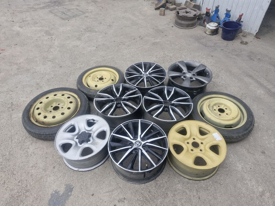 Тойота R17 R16 оригинал  штучно запаска