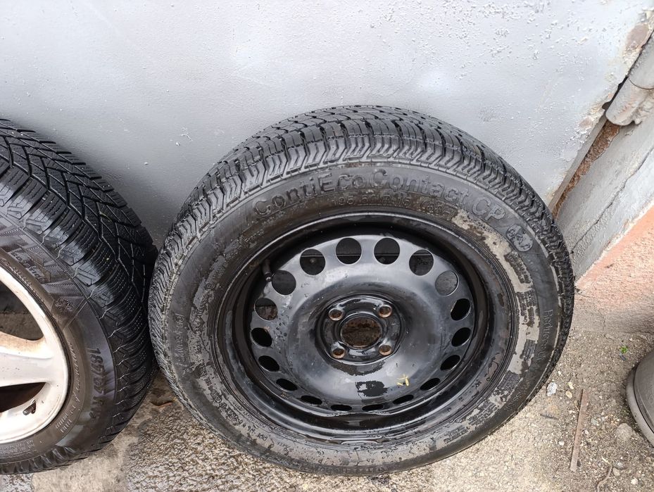 Продава алуминиеви джанти с гуми