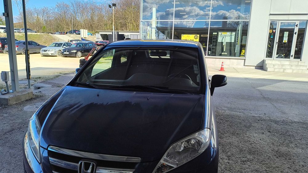 Honda FRV 2006 бензин