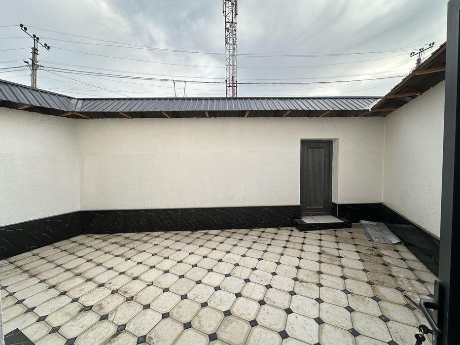 Коттедж сотилади 2 сотихли Учтепа Котта Кани