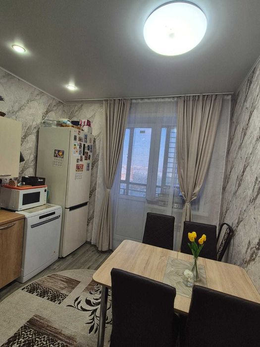 Продается 2х комнатная район Аэропорта