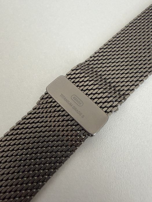 Apple Milanese Loop Ремешок Natural Titanium Оригинал