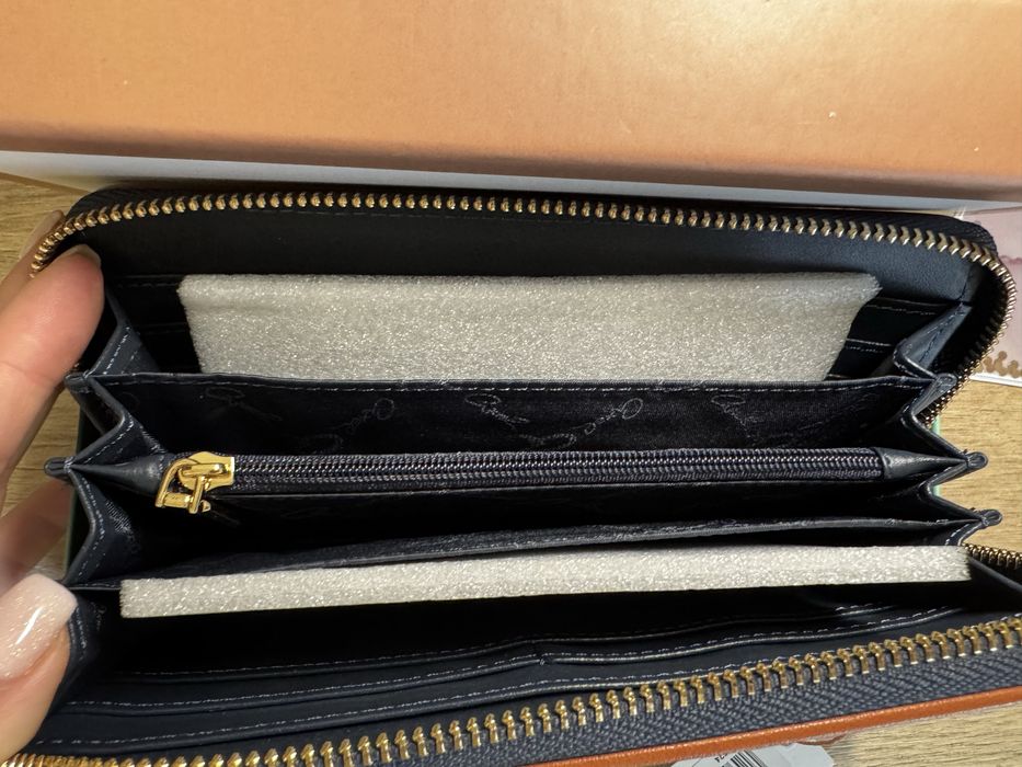 Ново протмоне Axel