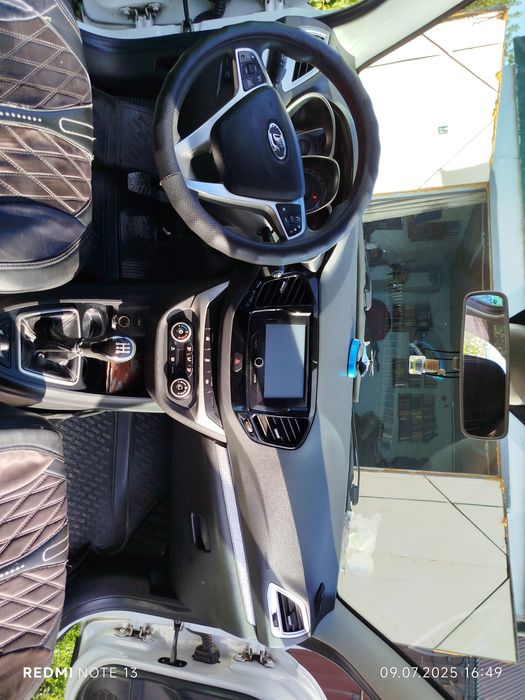 Лада Веста кросс св