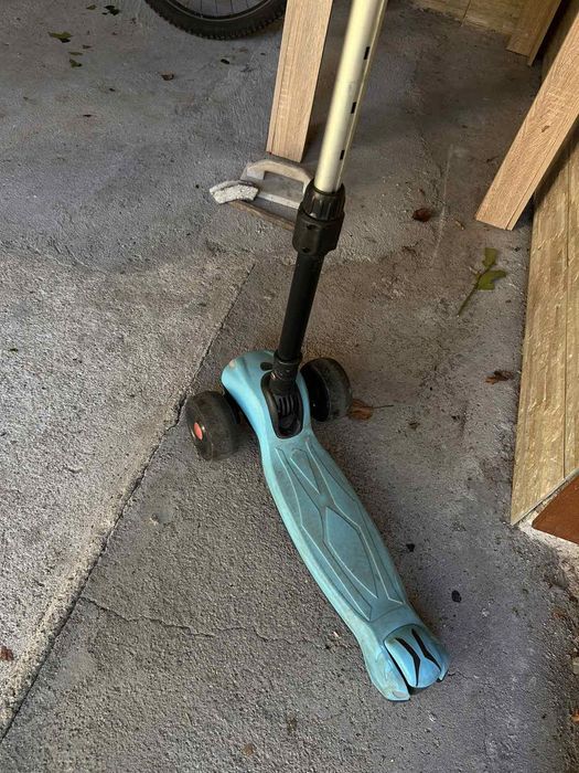 Детска Тротинетка с три колела