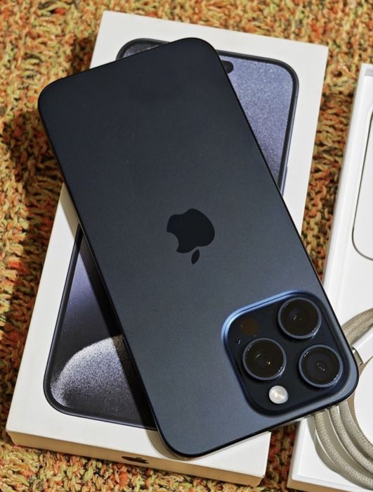 Айфон 15 про макс