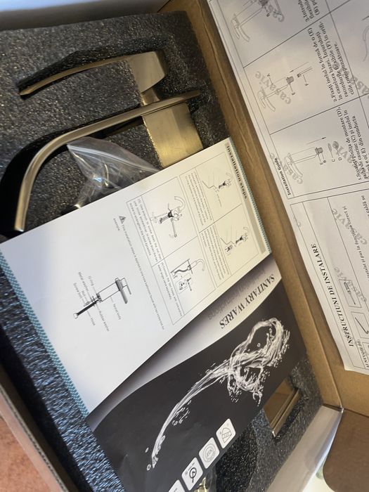 Baterie lavoar aurie (auriu)