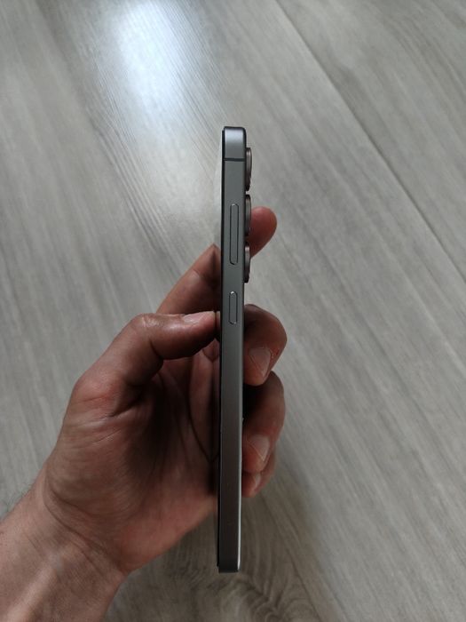 Продам Samsung s25 Fe 8/256
