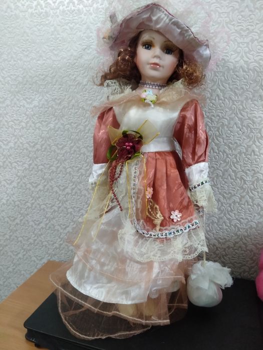 Кукла керамическая