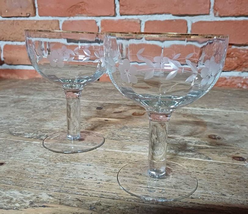 Pahare și sticle din cristal și sticlă  – 70 buc, modele diverse