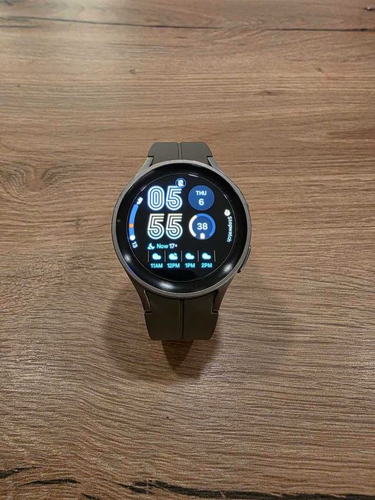 Samsung Galaxy Watch 5 Pro LTE, 45 mm, LTE, Titan / Safir