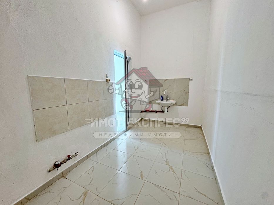 Дава се под наем Магазин в Асеновград - 65 кв.м за 498.27 € - Снимка #7