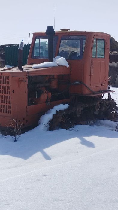 Продается трактор т-4