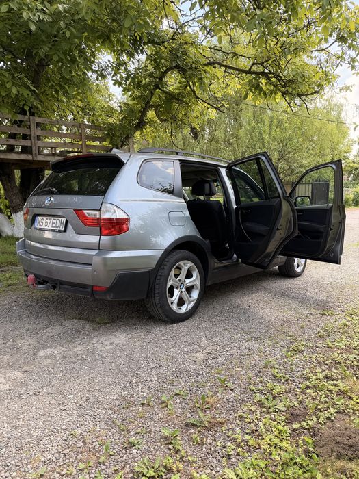Bmw x3 foarte ingrijit