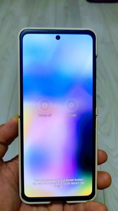ZTE Nubia flip nou