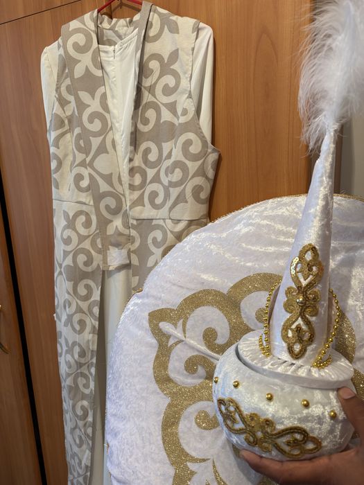 Набор на сырга салу