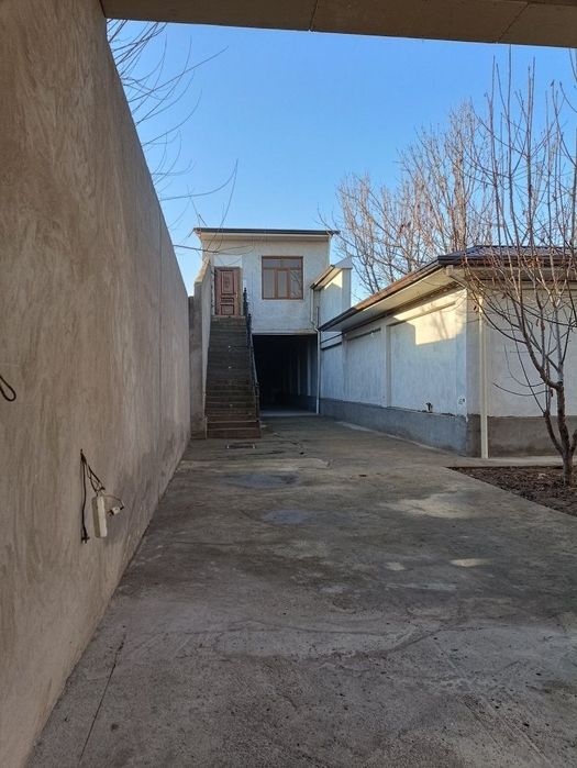 Arenda Toshkent tumani mexnat 2km kirganda hovli ijaraga biznes ga ham