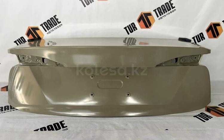 Крышка багажника Багажник на Хончи HONGQI E-QM5 21-