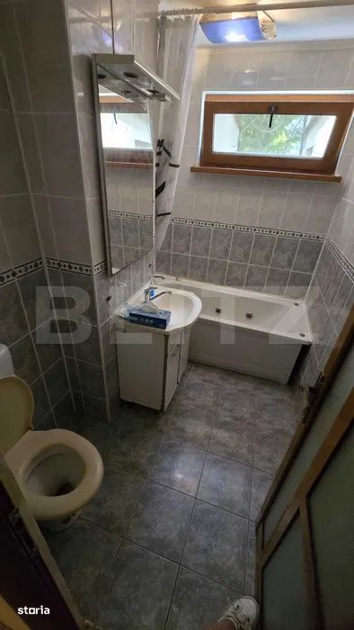 Apartament 2 camere, 75 mp, zona Podul Ros