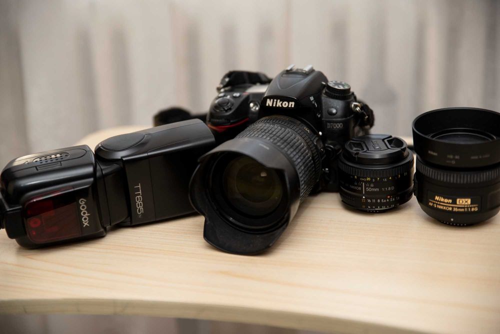 Aparat Foto NIKON D7000