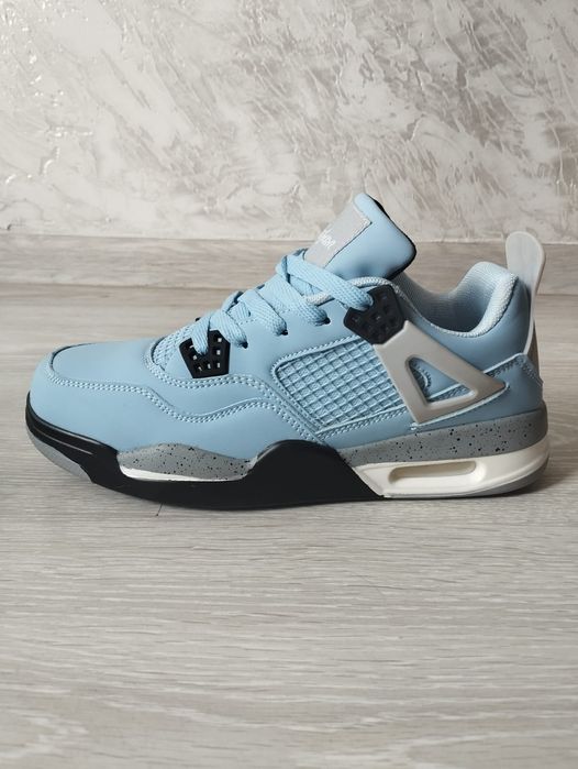 Красовки НОВЫЕ продам