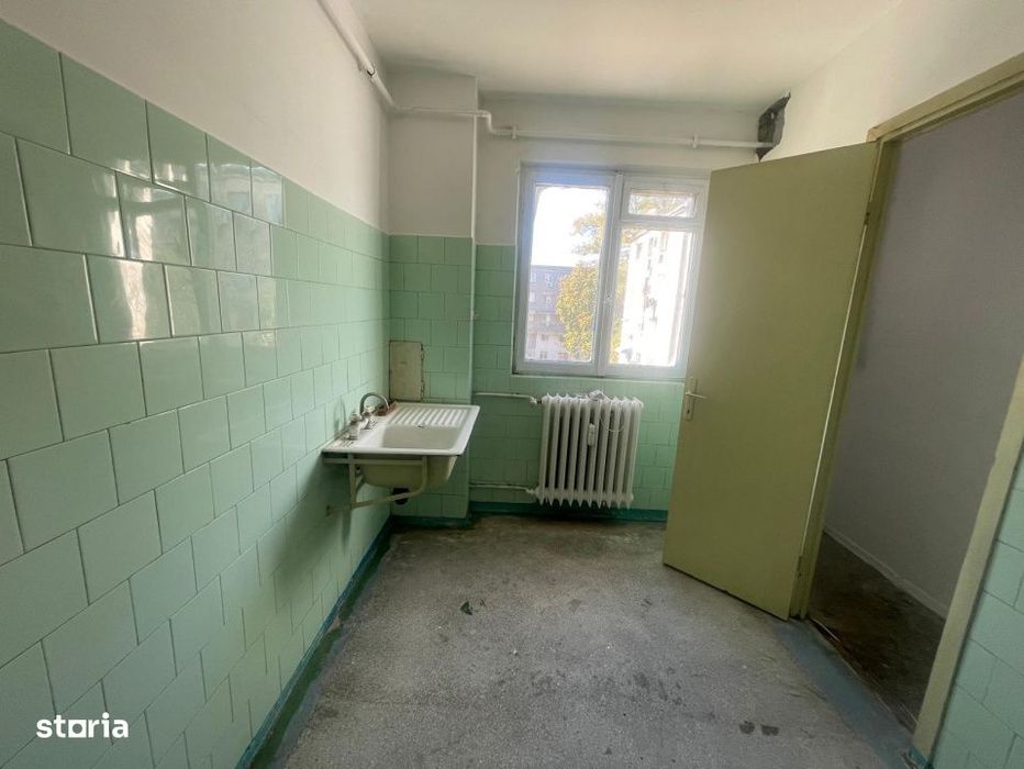 Apartament cu 3 camere, 63.20 mp, zona Valea Rosie