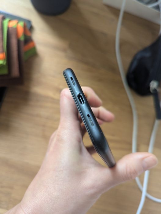 pixel 4a 5g cu ecran spart, pentru piese