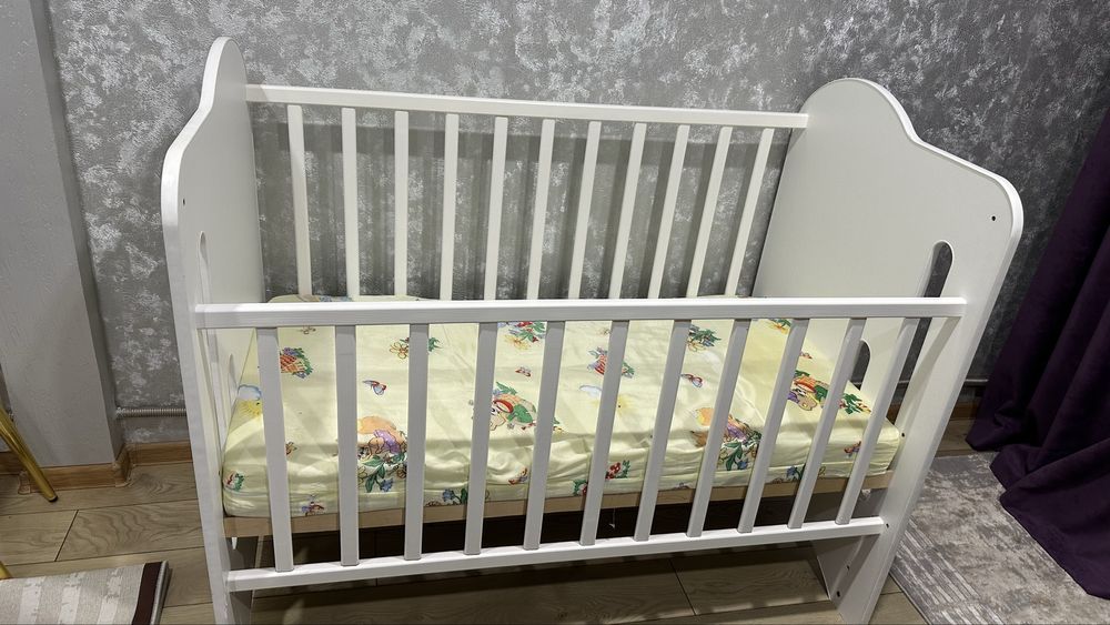 Детская кровать б/у