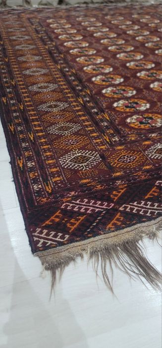 Antikvar gilam 150 yillik