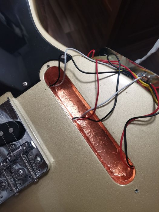 Продавам Електрическа китара